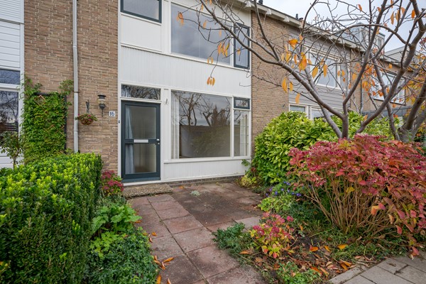 Medium property photo - Professor van der Waalslaan 16, 2251 GH Voorschoten